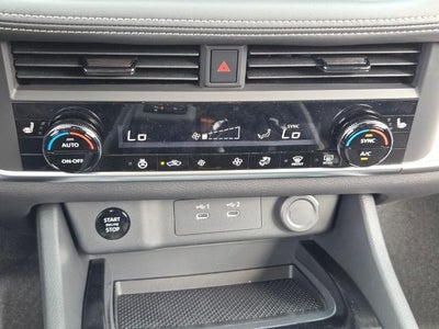 2026 Nissan Rogue 2026.5 FWD SV