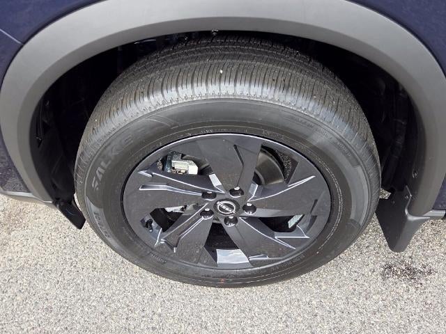 2027 Nissan Rogue SV
