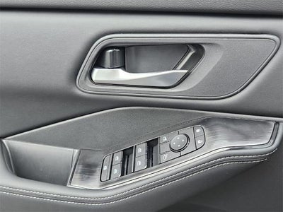 2026 Nissan Rogue 2026.5 FWD SV