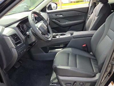 2026 Nissan Rogue 2026.5 FWD Dark Armor