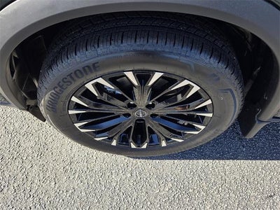 2026 Nissan Rogue 2026.5 FWD Dark Armor