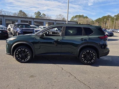 2026 Nissan Rogue 2026.5 FWD Dark Armor