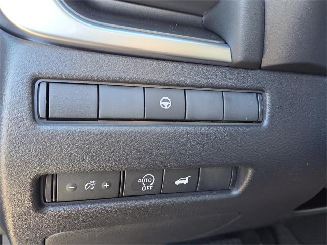 2026 Nissan Rogue 2026.5 FWD Dark Armor