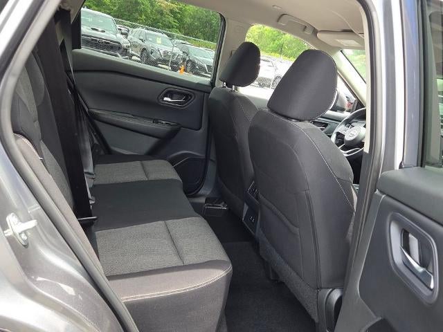 2024 Nissan Rogue FWD SV