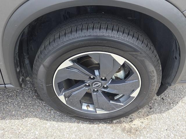 2024 Nissan Rogue FWD SV