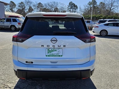 2026 Nissan Rogue Dark Armor™