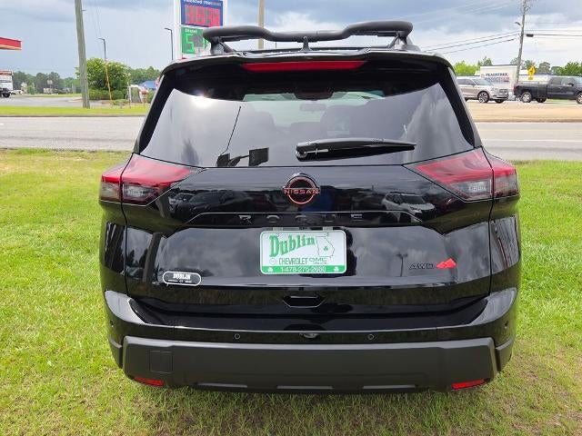 2026 Nissan Rogue Rock Creek®