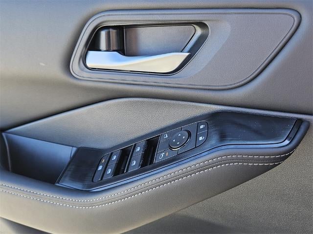 2026 Nissan Rogue 2026.5 AWD SV