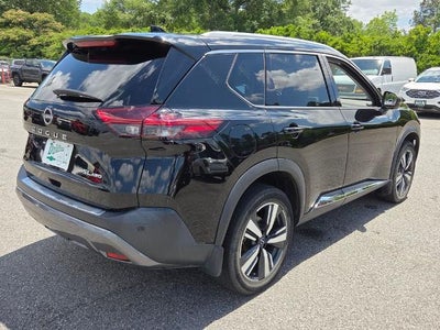 2022 Nissan Rogue AWD SL
