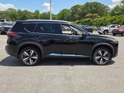 2022 Nissan Rogue AWD SL