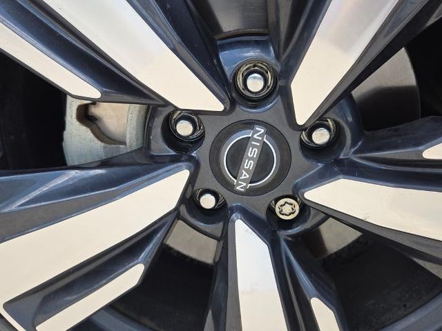 2022 Nissan Rogue AWD SL