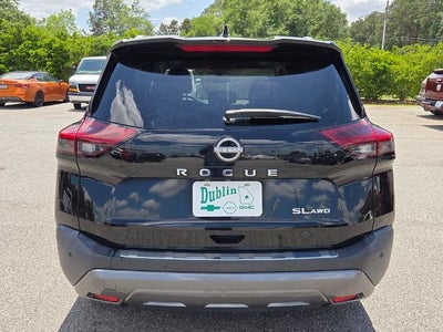 2022 Nissan Rogue AWD SL