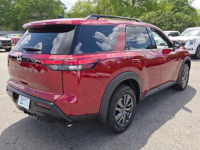 2026 Nissan Pathfinder SV