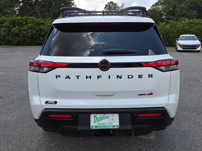 2026 Nissan Pathfinder Rock Creek®