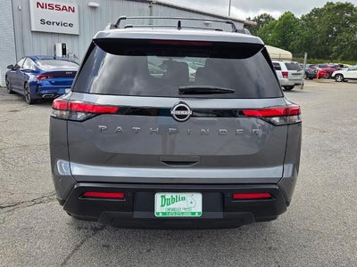 2026 Nissan Pathfinder SV