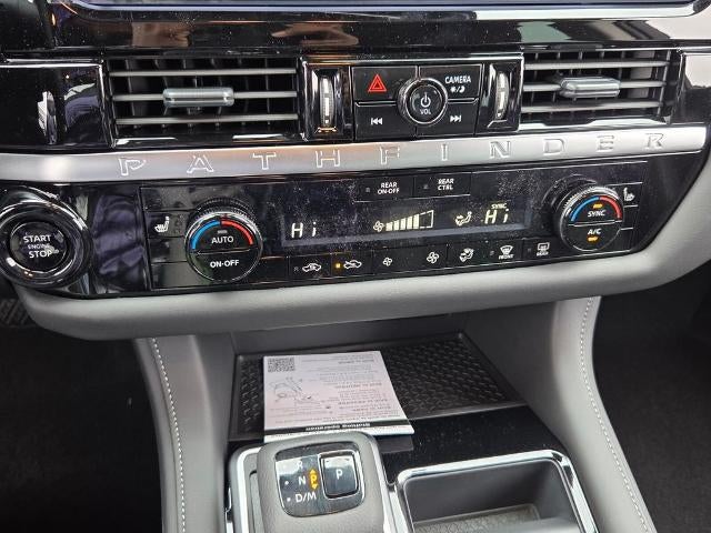 2026 Nissan Pathfinder SV