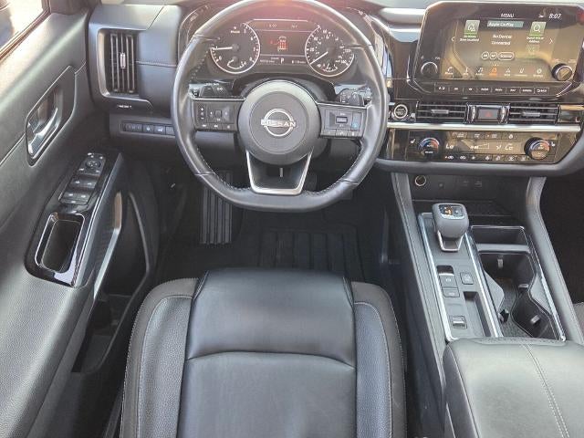 2024 Nissan Pathfinder SL 2WD