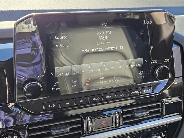 2025 Nissan Pathfinder SL 2WD