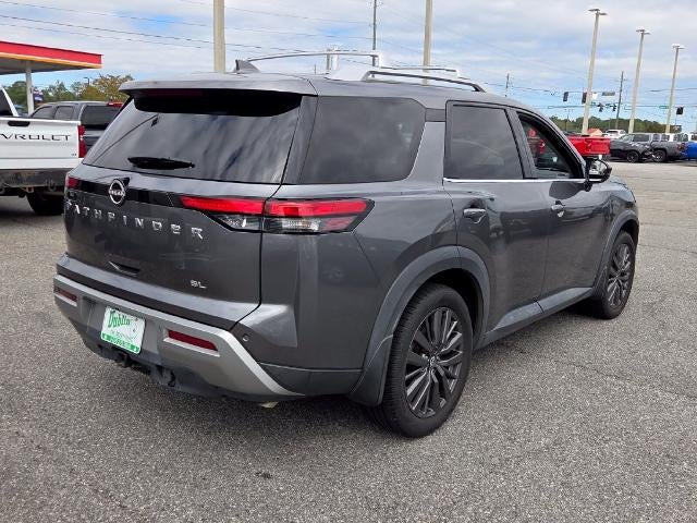 2022 Nissan Pathfinder SL 2WD