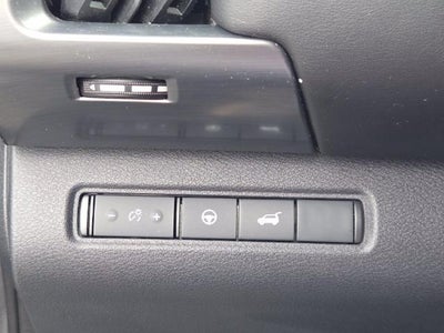 2022 Nissan Pathfinder SL 2WD