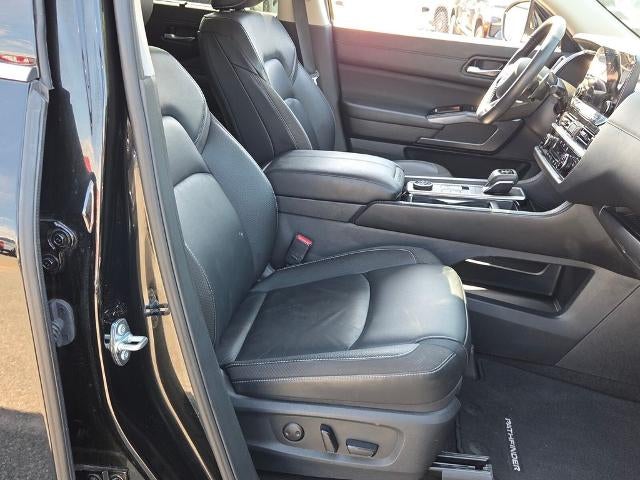 2025 Nissan Pathfinder SL 4WD