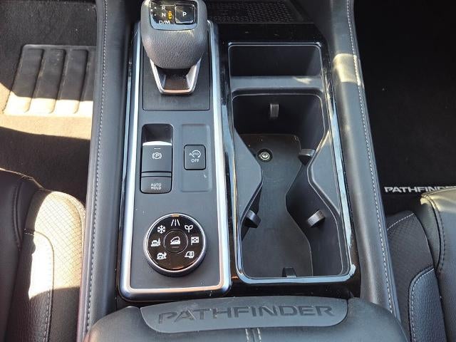 2025 Nissan Pathfinder SL 4WD