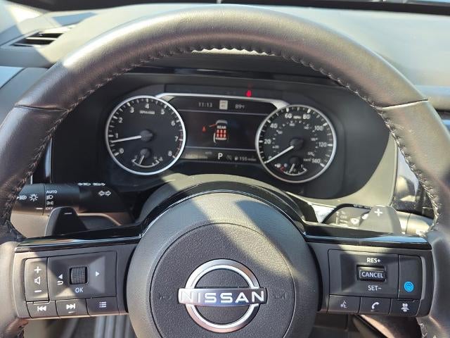 2025 Nissan Pathfinder SL 4WD