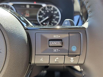 2025 Nissan Pathfinder SL 4WD