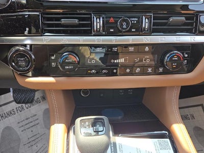 2026 Nissan Pathfinder Platinum