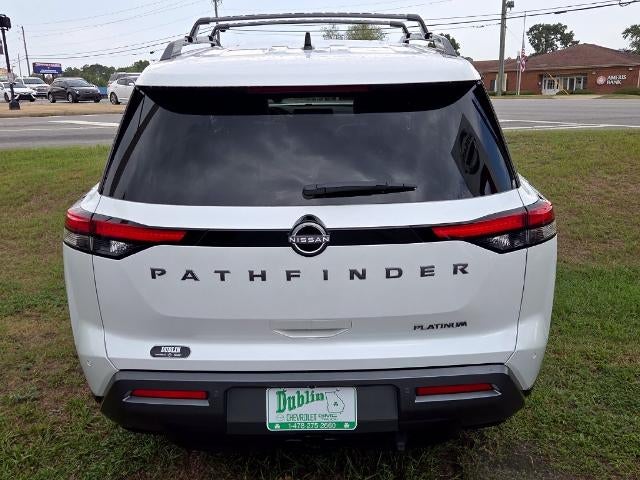 2026 Nissan Pathfinder Platinum 2WD