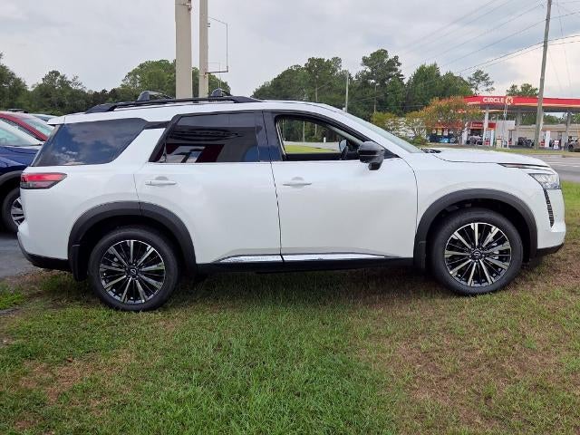 2026 Nissan Pathfinder Platinum 2WD
