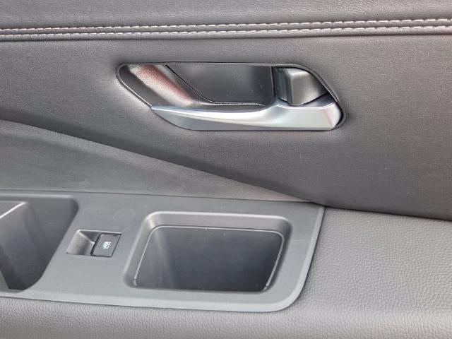 2026 Nissan Pathfinder Platinum 2WD