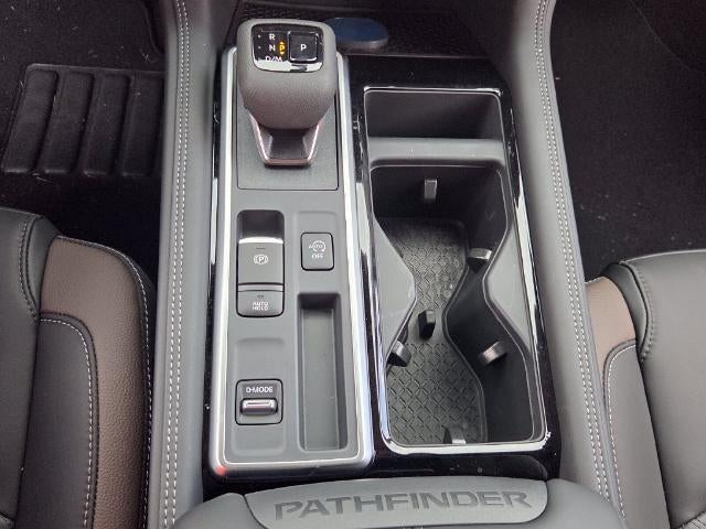 2026 Nissan Pathfinder Platinum 2WD