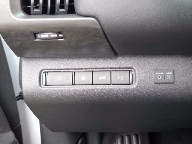2026 Nissan Pathfinder Platinum 2WD
