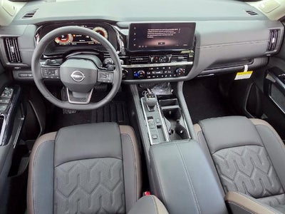 2026 Nissan Pathfinder Platinum 2WD