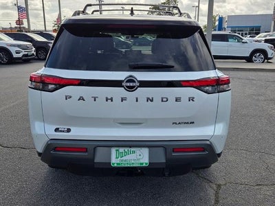 2026 Nissan Pathfinder Platinum