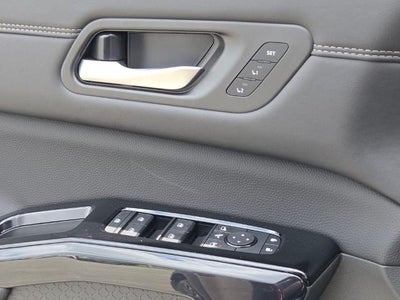 2026 Nissan Pathfinder Platinum 2WD