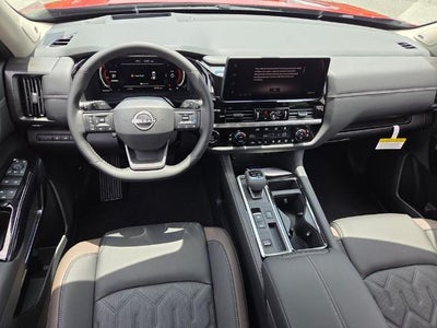 2026 Nissan Pathfinder Platinum 2WD