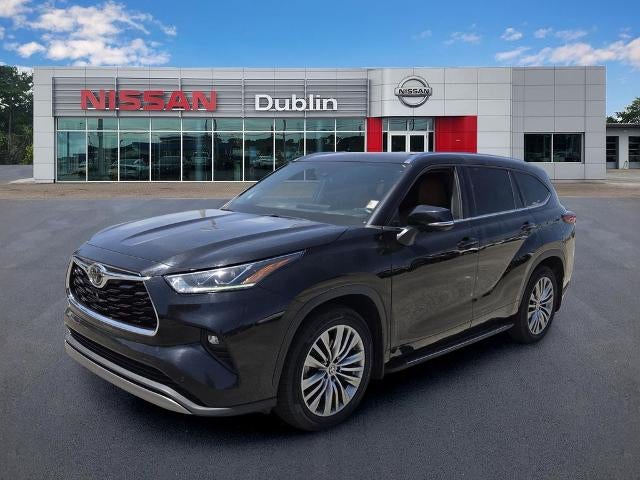 2022 Toyota Highlander Platinum AWD (Natl)