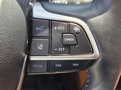 2022 Toyota Highlander Platinum AWD (Natl)