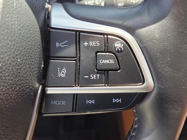 2022 Toyota Highlander Platinum AWD (Natl)