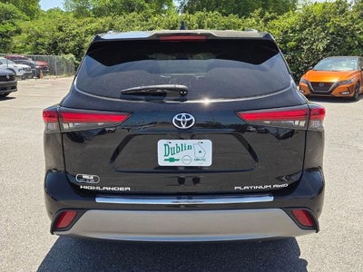 2022 Toyota Highlander Platinum AWD (Natl)