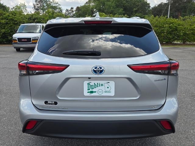 2021 Toyota Highlander Hybrid XLE FWD (Natl)