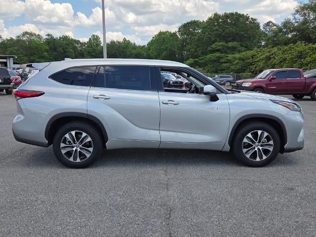 2021 Toyota Highlander Hybrid XLE FWD (Natl)