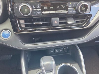 2021 Toyota Highlander Hybrid XLE FWD (Natl)