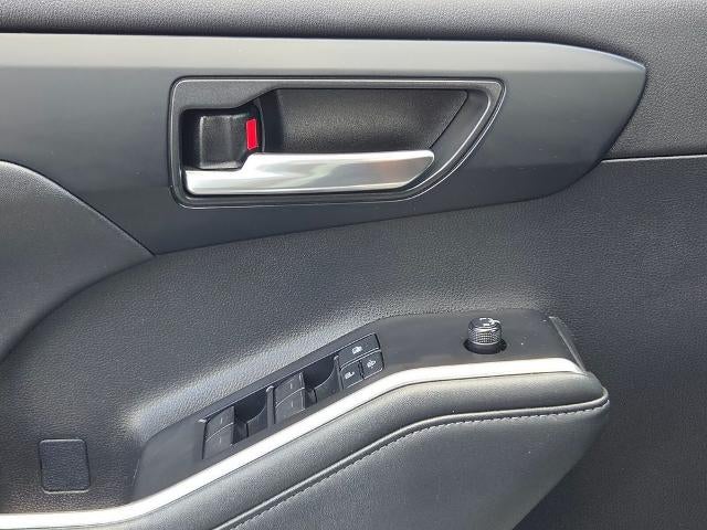 2021 Toyota Highlander Hybrid XLE FWD (Natl)