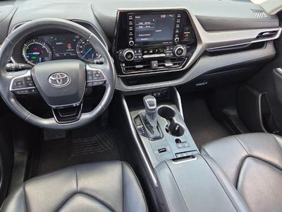 2021 Toyota Highlander Hybrid XLE FWD (Natl)