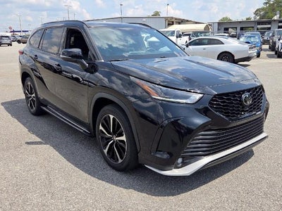 2022 Toyota Highlander XSE FWD (Natl)