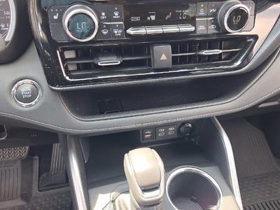 2022 Toyota Highlander XSE FWD (Natl)