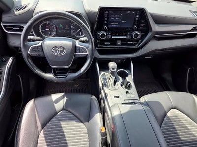 2022 Toyota Highlander XSE FWD (Natl)